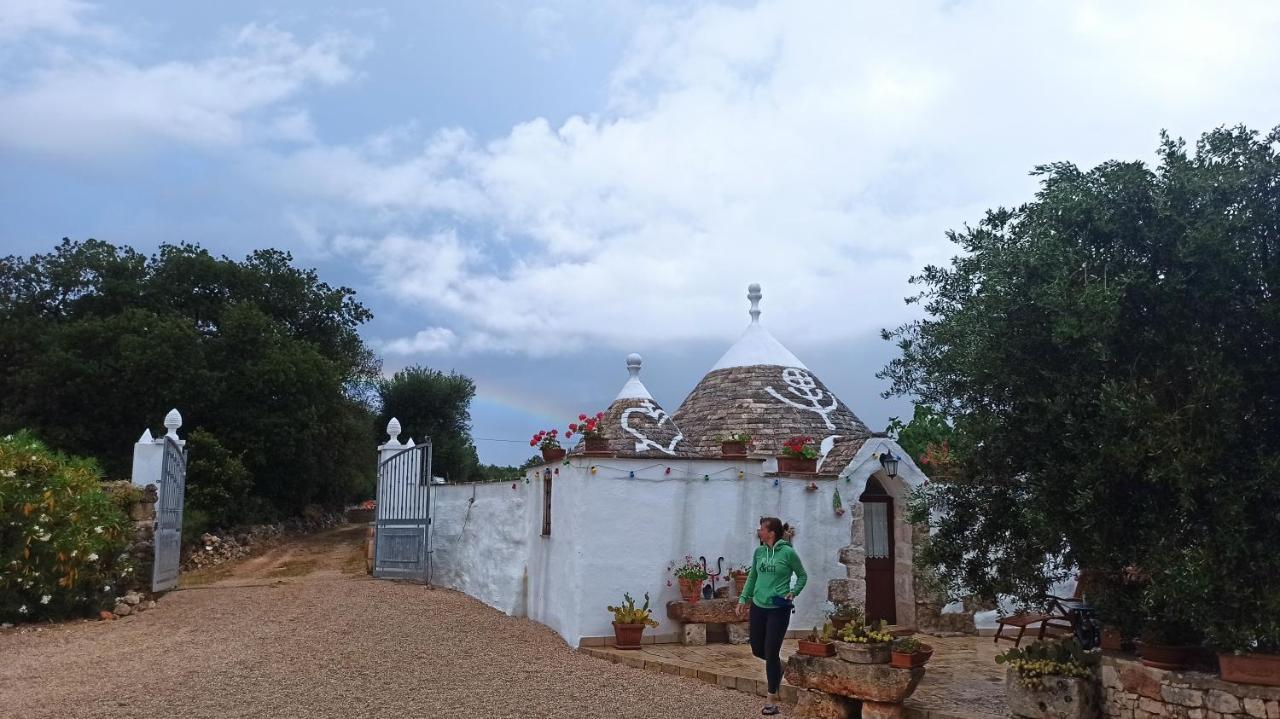 Piccolo Trullo Ostunese Le Jardin De Sophie' Ostuni Kültér fotó